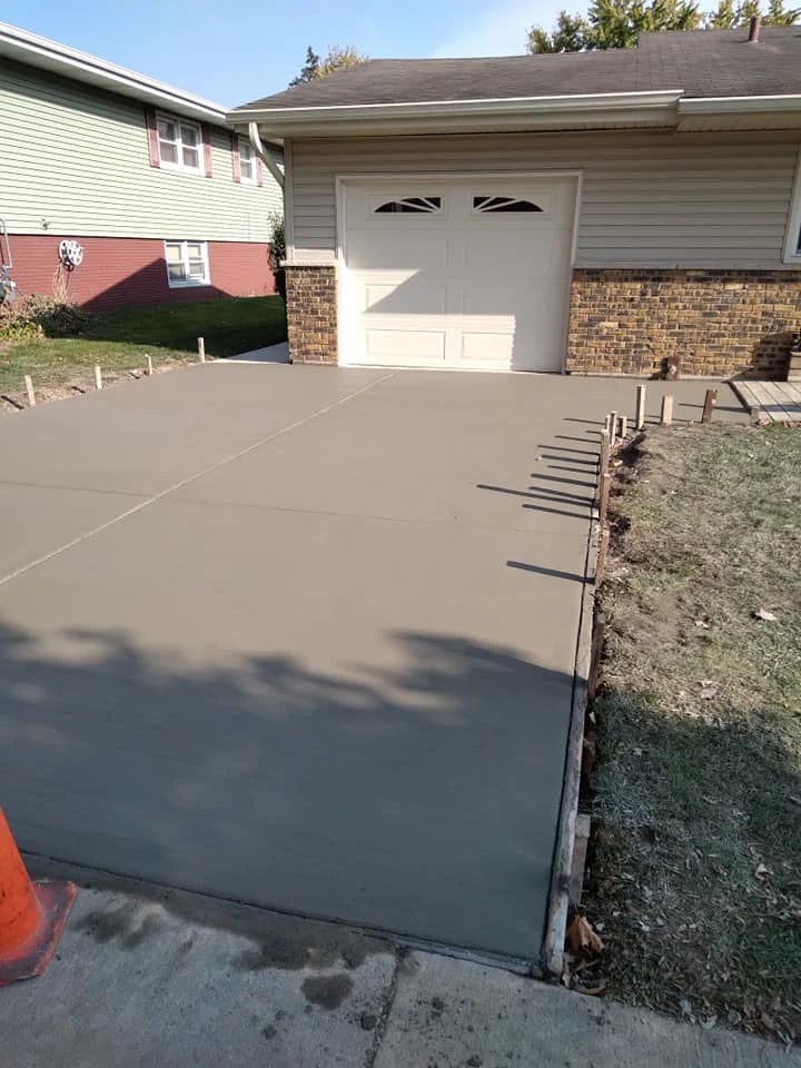 New concrete driveway construction project